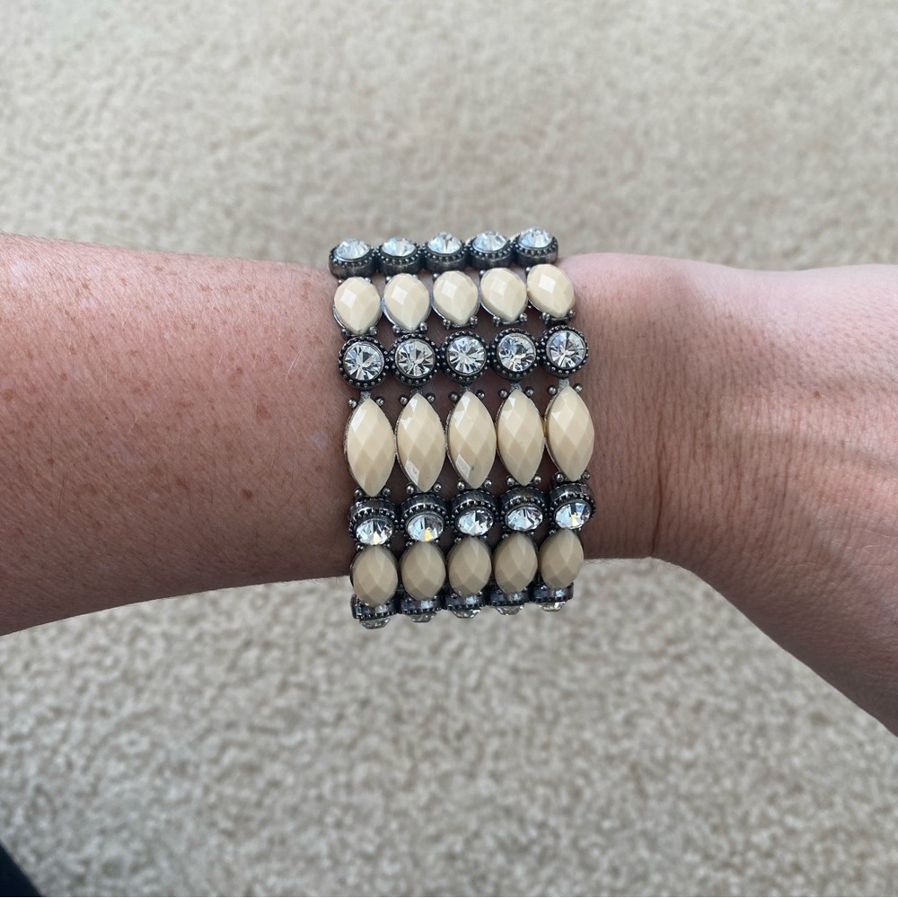 Women’s Cream & Rhinestone Elastic Bracelet/Cuff